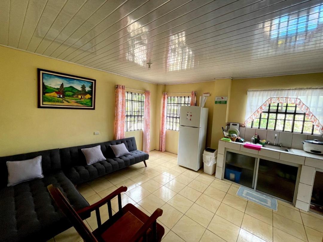 Miravalles Volcano House Guayabal  Экстерьер фото